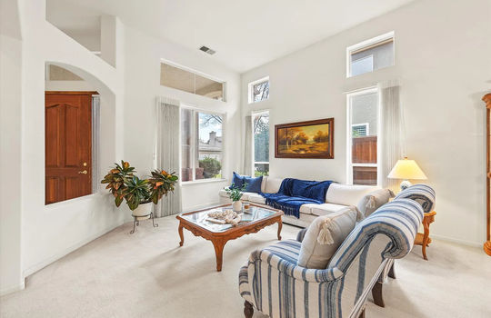 008_e3d83a15880e81fa56694cc5cc0ed82b-uncropped_scaled_within_1536_1152