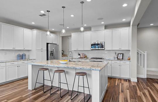 014_45910bad411647f51a2443ae848fc79f-uncropped_scaled_within_1536_1152