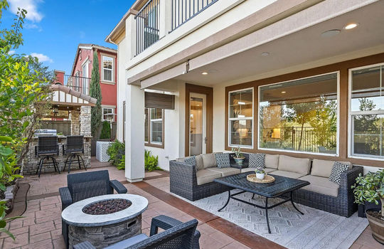 039_c5c43cafe735d39f61e552adc7b24457-uncropped_scaled_within_1536_1152