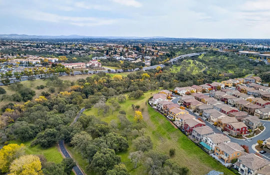 068_7c308d3d17abb9704350bfc0f8bd6789-uncropped_scaled_within_1536_1152