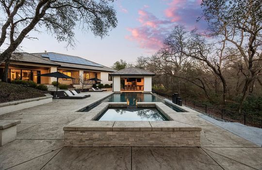 085_5d257d29a62441c75349f33f29f3df19-uncropped_scaled_within_1536_1152_compressed