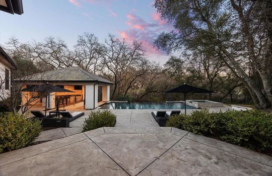 087_68a45cd8ea8b61135690d9257dde9583-uncropped_scaled_within_1536_1152_compressed