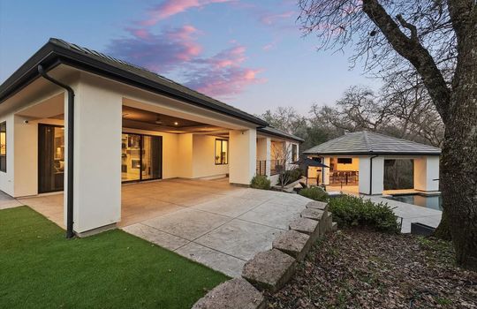 095_ddd12639ed38ed5fc59c44ac69adfe7e-uncropped_scaled_within_1536_1152_compressed