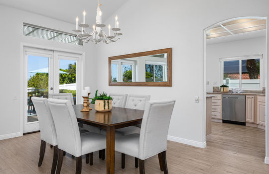 2. Dining Area 11_11896072_183220_183220-EI-111
