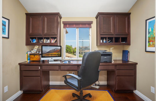 22-Office Niche-5029 Medalist-122