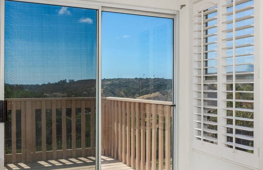 Balcony - 26_11896798_183276_183276-EI-126
