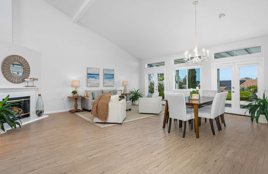 Family Room 6_11896067_183220_183220-EI-106