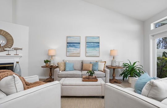Family Room 9_11896070_183220_183220-EI-109