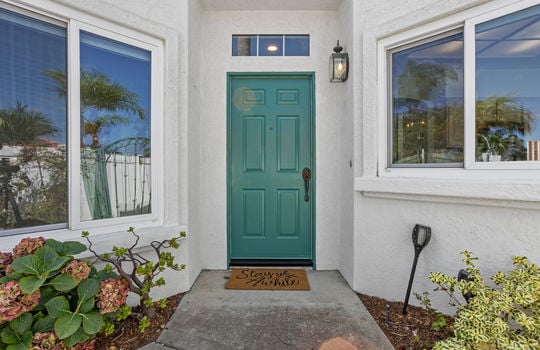 Front door 4_11896065_183220_183220-EI-104