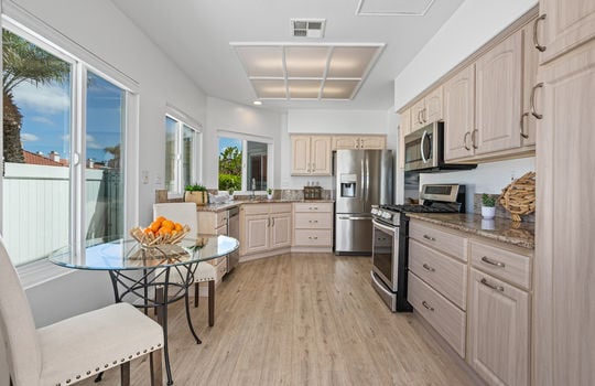 Kitchen 13_11896074_183220_183220-EI-113