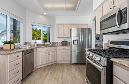 Kitchen 14_11896075_183220_183220-EI-114