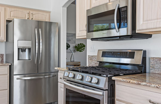 Kitchen 15_11896076_183220_183220-EI-115