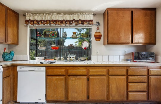 Kitchen 15_11898500_183225_183225-EI-115