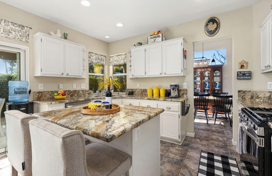 .14-4801 Cardiff Bay-Kitchen-114