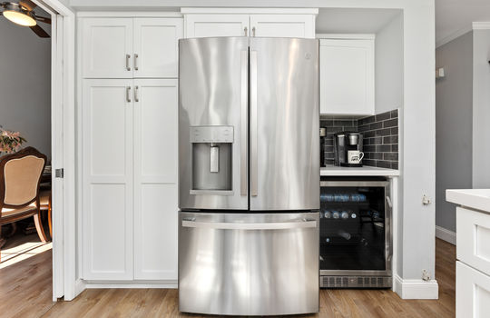 17-4475 Saint Andrews Pl - Frig-117