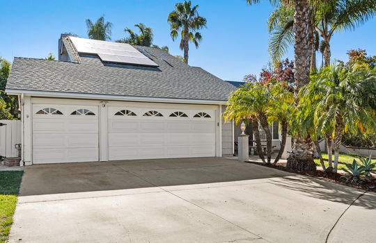 2-4475 Saint Andrews Pl -front-102