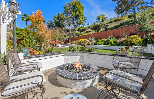 44_12008039_186351_186351-EI-144