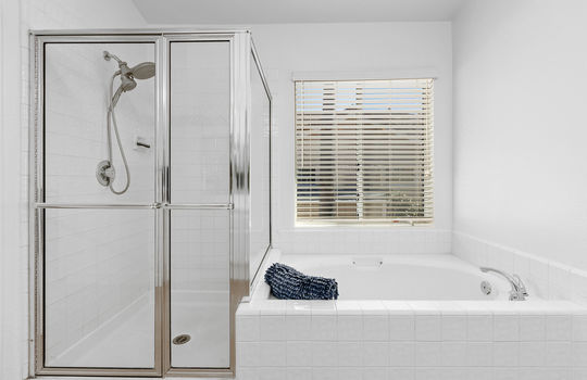 Bathroom Primary- 4802 Baroque Ter-132