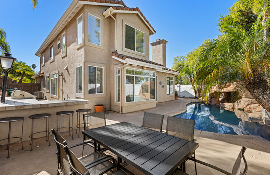 .Exterior- 4802 Baroque Ter-140