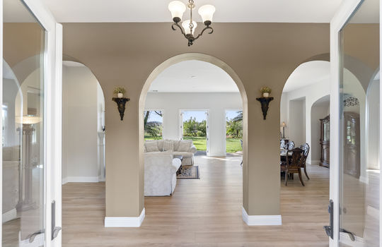 010 - Foyer 1 - 2105 Timneh Ct