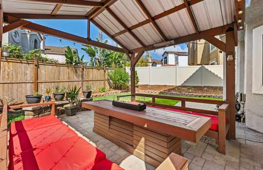 Backyard 5 - 4236 Conquistador -144