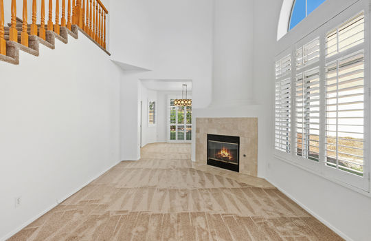 Living Room 3 - 4236 Conquistador -110