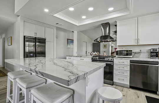 14. Kitchen - AR504288-USE