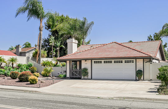 36 - end - Money. - AR504084-USE-AngledRtview (edited)