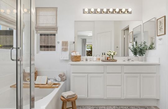 .BA1 (Primary) VS - 4981 Calle Arquero