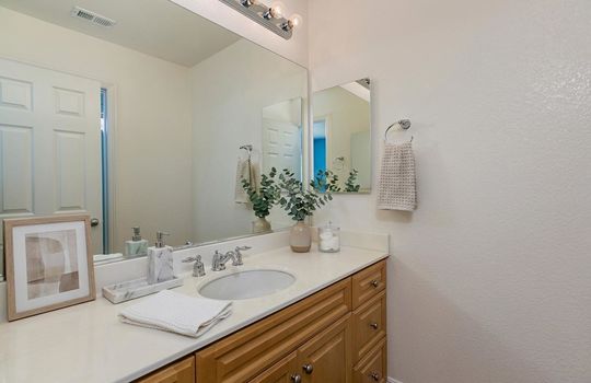 BA2 - 5322 Willow Walk - VS