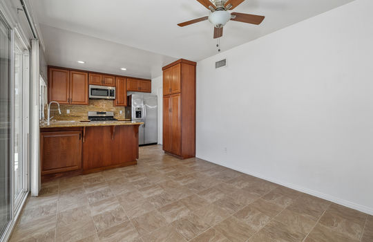 Kitchen - 1183 Thalia - 110