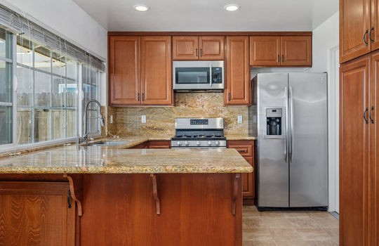 Kitchen - 1183 Thalia - 114