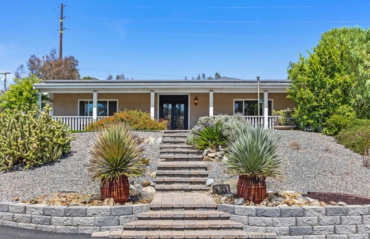 A01-Front Exterior - 3562 S Mission - 107