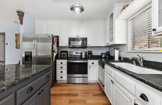 .B03-Kitchen 2 - 3562 S Mission - 102