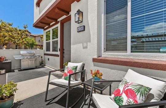 Front Entry - 4134 Vela Way - VS