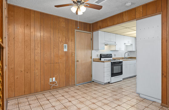03 Dining - 5130 E Parker-112