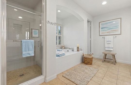 17 Bathroom5 Primary - 2555 Arundel-VS