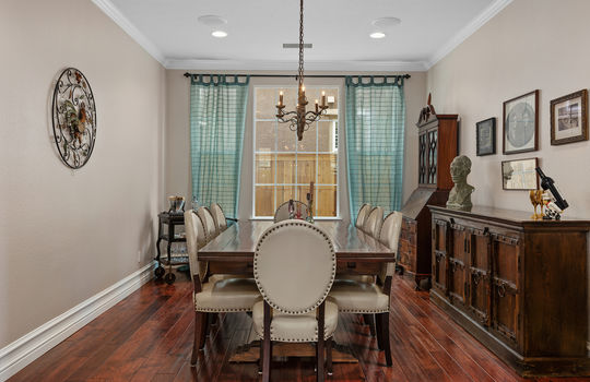 05-DiningRoom - 1237 Breakaway-108