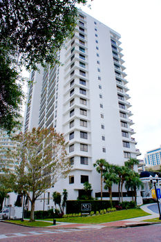 530 East Central Condominiums