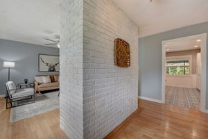 9-web-or-mls-Hoperita St-007