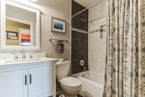 2048×1365-1400_SW_5th_Ave__Okeechobee__FL_34974__USA-TueMar1920241710828654548