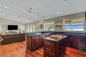 -2048×1365-DSC09606