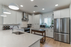 2048&#215;1365-224_E_Pineloch_Ave__Orlando__FL_32806__USA-ThuApr1820241713420647429