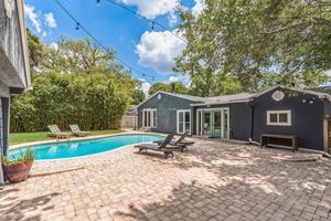 -2048&#215;1365-A7401800