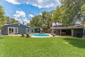 -2048&#215;1365-A7401801