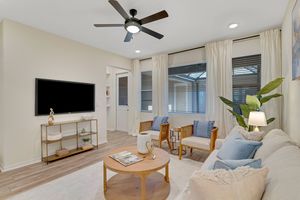 16467_Prairie_School_Dr_Oakland_FL_34787_USA-Living_room-DSC08079