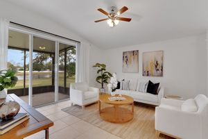1028_Cinnamon_Fern_Ct_Casselberry_FL_32707_USA-Living_room-DSC09031