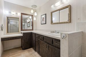 33-web-or-mls-E Wildmere Ave-031