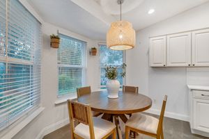 4491_Yachtmans_Ct_Orlando_FL_32812_USA-Dining_room-DSC00447