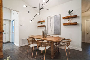 4491_Yachtmans_Ct_Orlando_FL_32812_USA-Dining_room-DSC00474